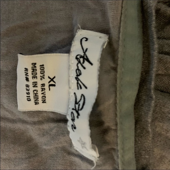 Women’s XL Alabe Star hi lo shirt - Picture 3 of 5